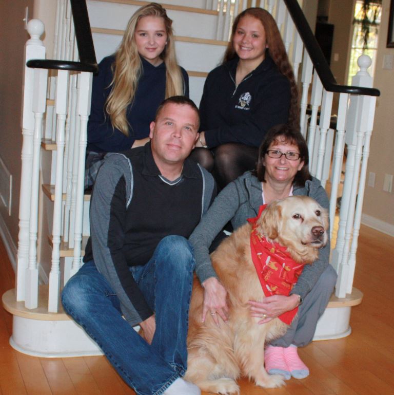 Kelly and David with daughters, Sydney and Emma with Blondie #2079